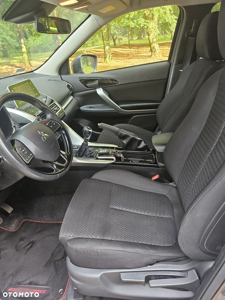 Mitsubishi Eclipse Cross - 7