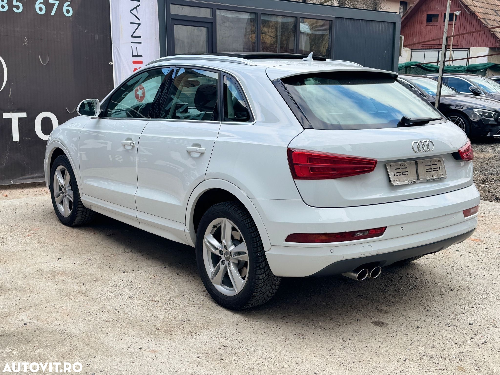 Audi Q3 - 4