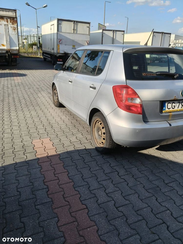 Skoda Fabia 1.6 TDI DPF Classic - 4