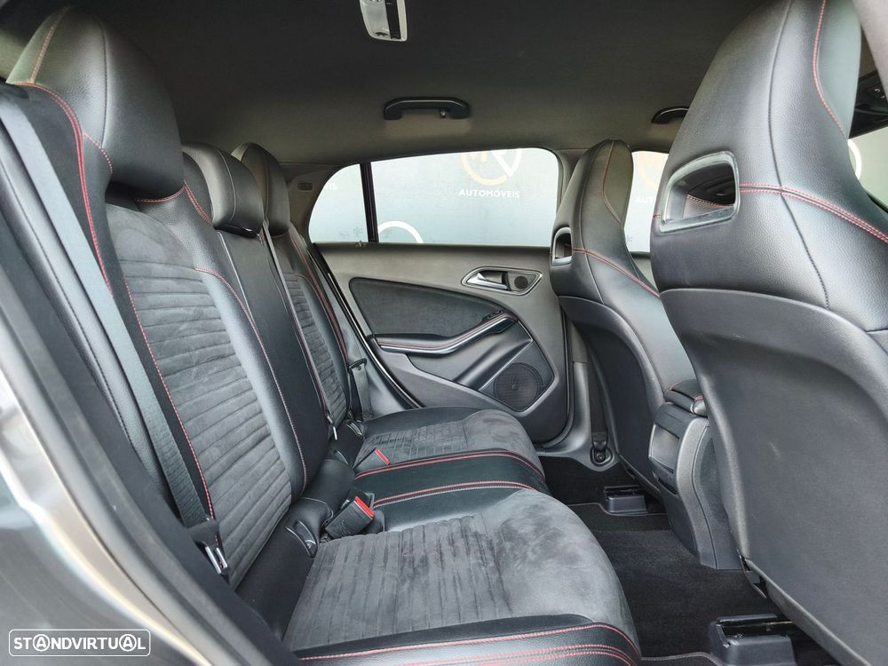 Mercedes-Benz CLA 200 - 38