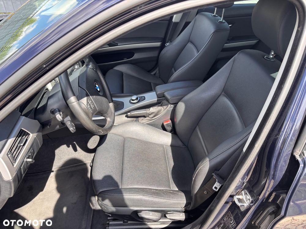 BMW Seria 3 320d DPF - 16
