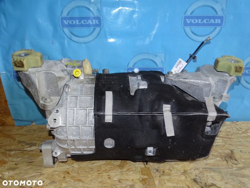POLESTAR 2 SILNIK ELEKTRYCZNY P1216723 25.000KM - 1