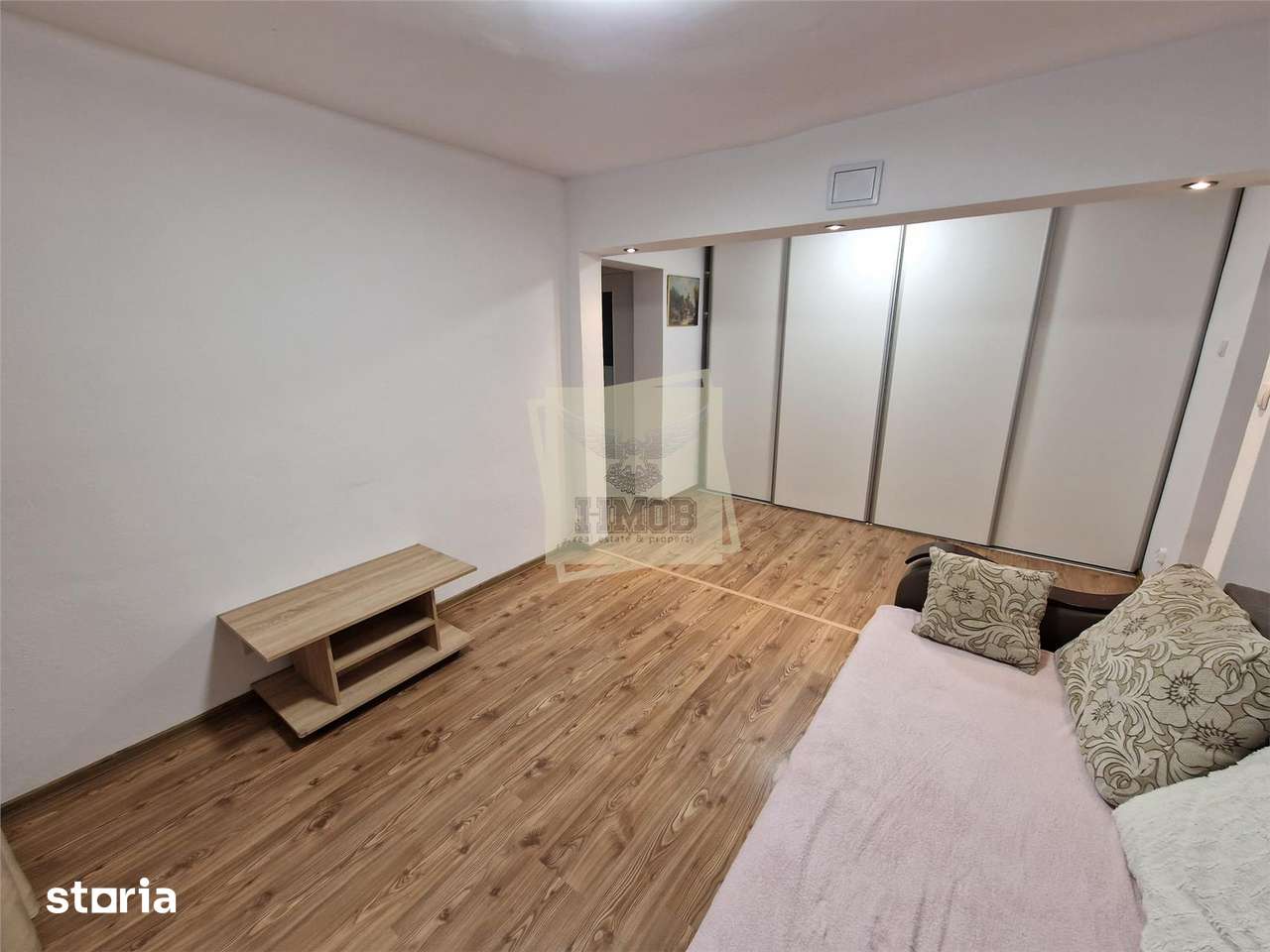 Apartament 3 camere cu pivnita zona Terezian — fotografia 2