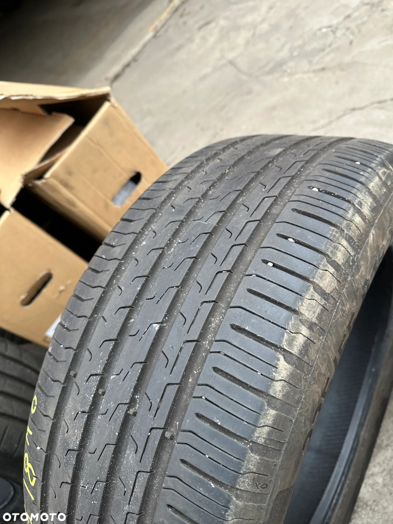 235/55x18 Continental - 3