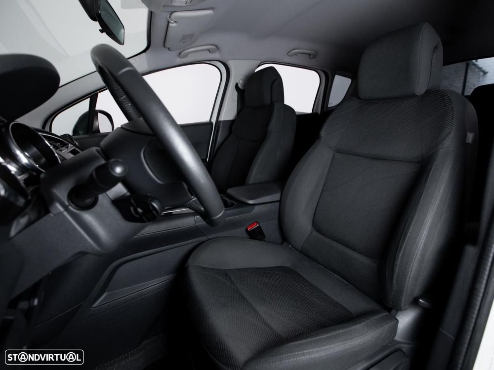 Peugeot 3008 1.6 HDi Access - 7