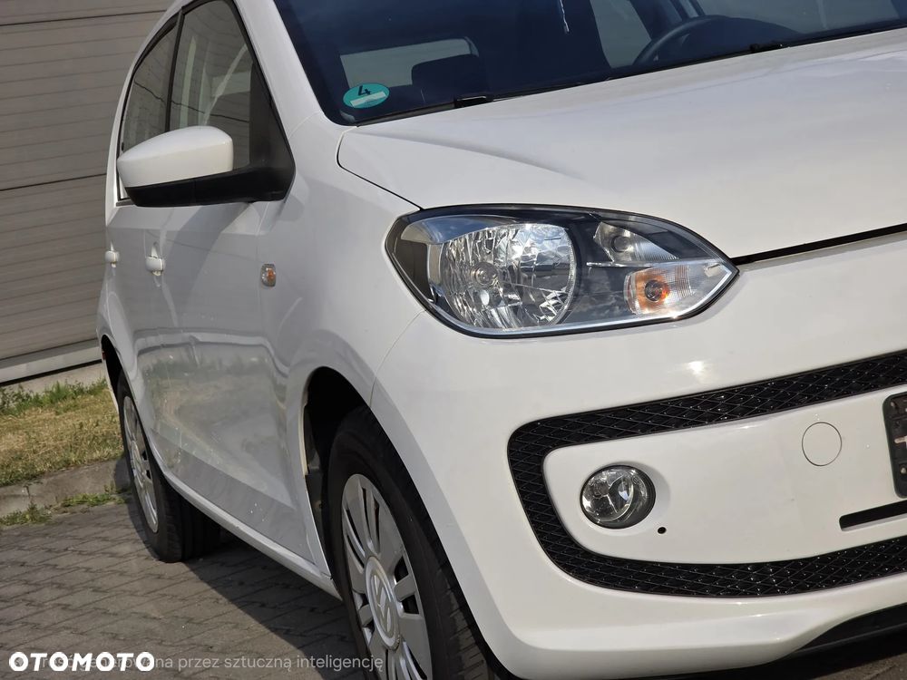 Volkswagen up! move - 9