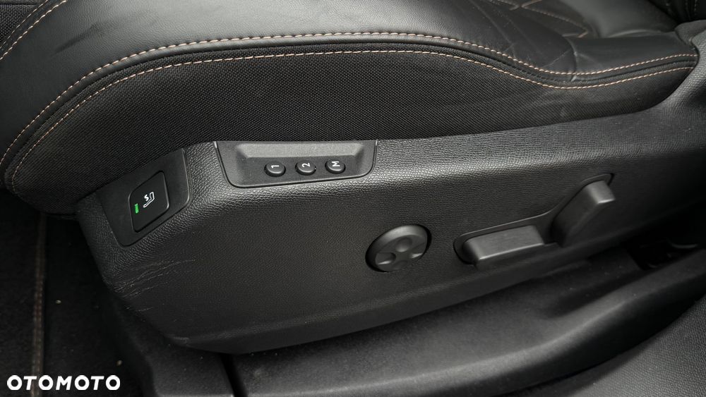 Peugeot 3008 BlueHDi 180 Stop & Start EAT6 GT - 18