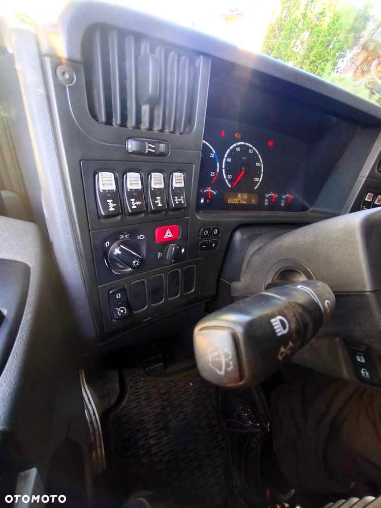 Scania R420 8x6 - 10