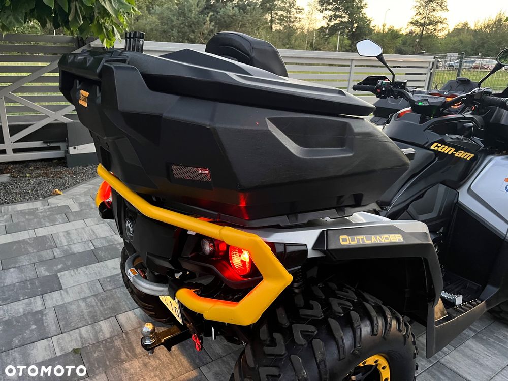 Can-Am Outlander Max - 17