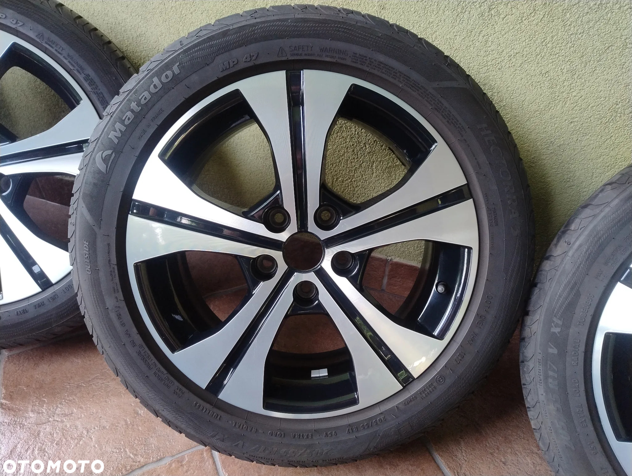 Felga aluminiowa 7.0Jx17" ET49 5x114,3 - 3