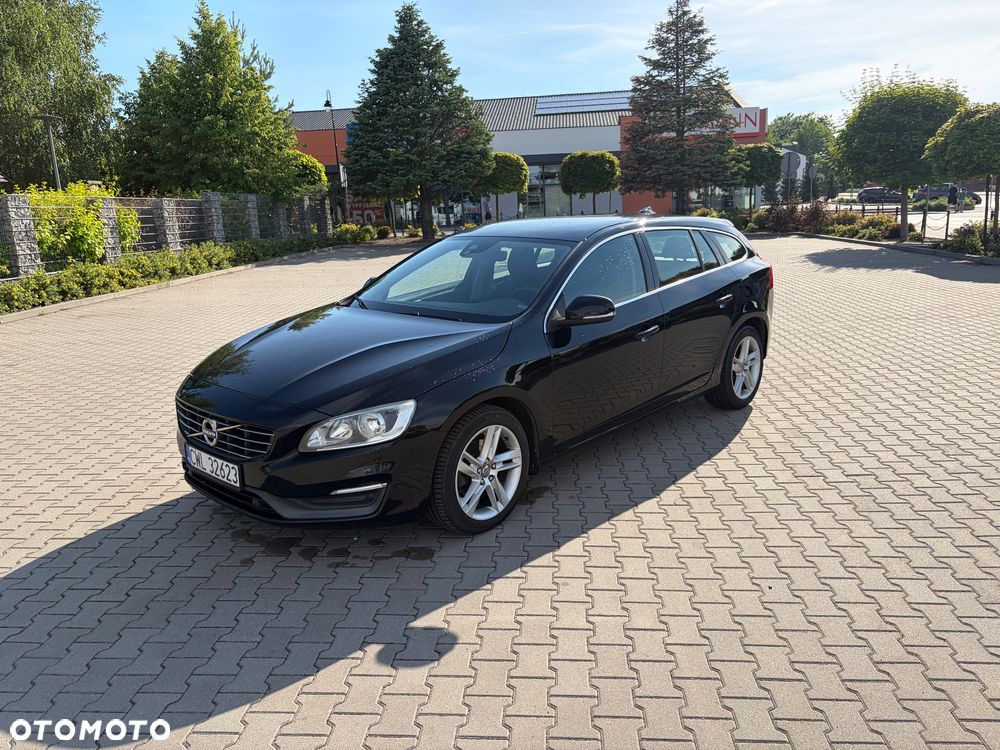 Volvo V60 D4 Momentum - 3