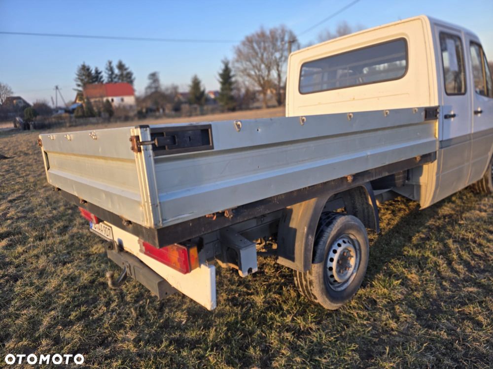Mercedes-Benz Sprinter - 8
