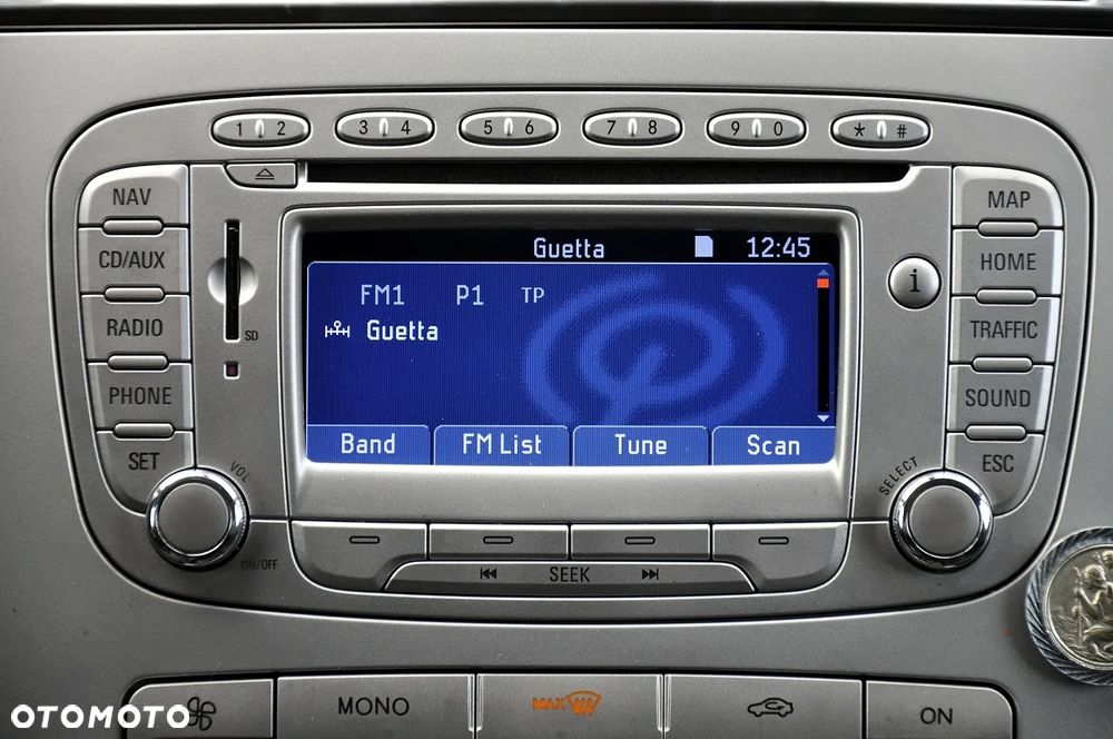 Ford S-Max - 20