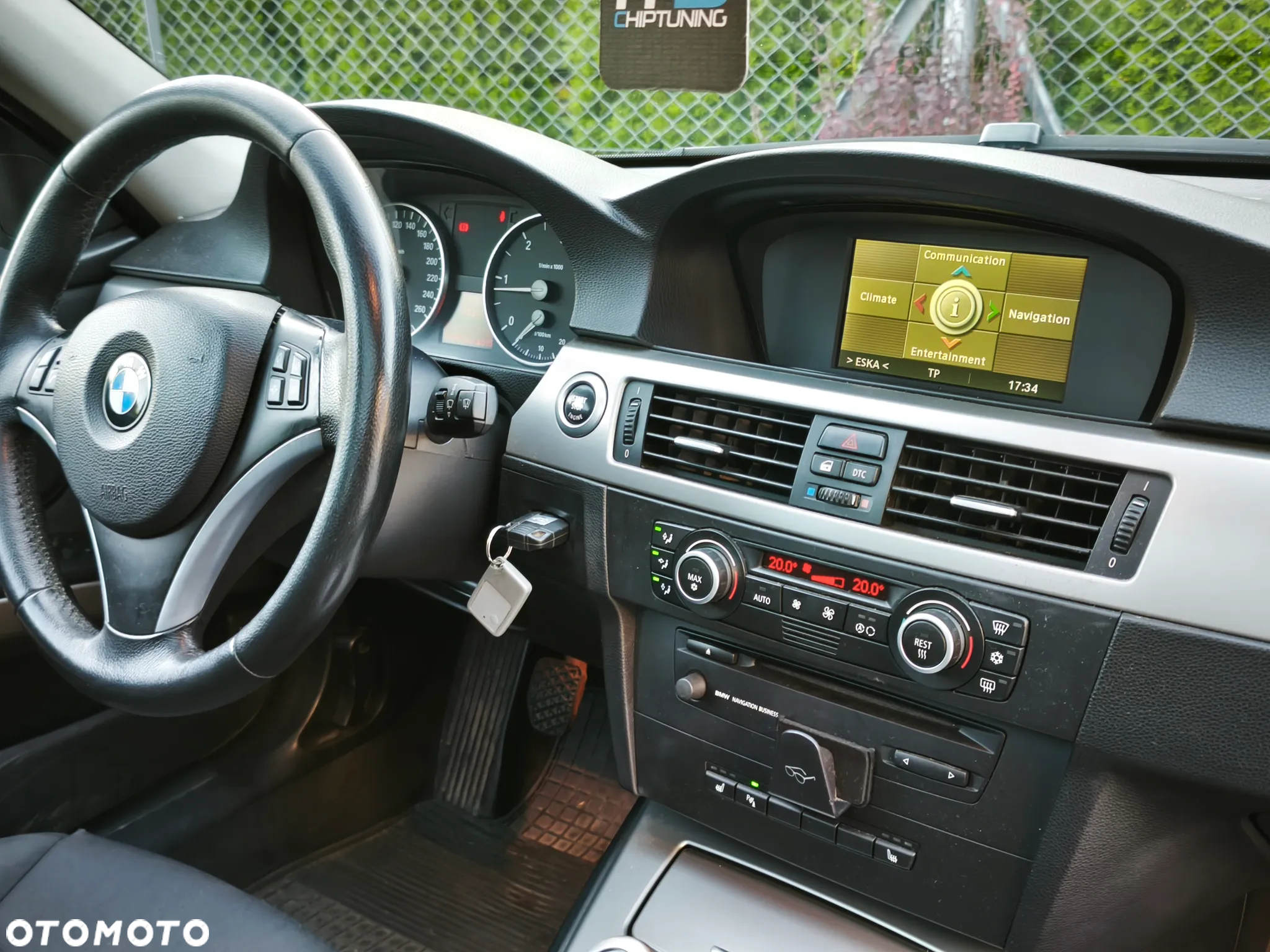 BMW Seria 3 318d DPF Touring - 15
