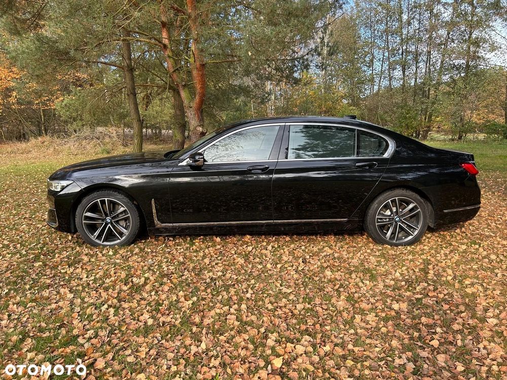 BMW Seria 7 750Li xDrive - 6