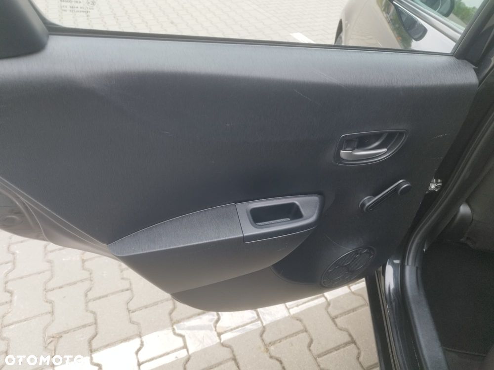 Toyota Yaris 1.0 Active - 12