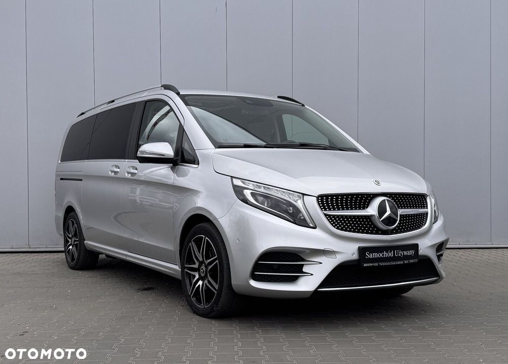 Mercedes-Benz Klasa V - 2