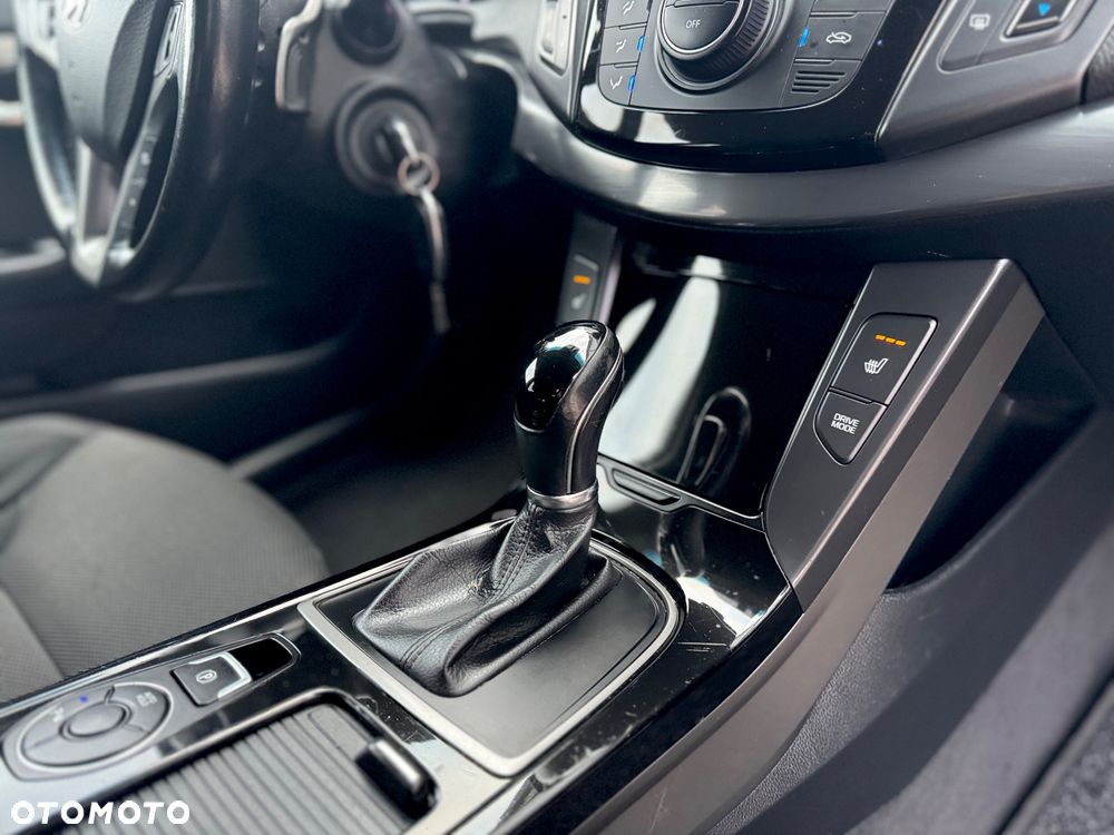 Hyundai i40 Kombi blue 1.7 CRDi DCT Premium - 6