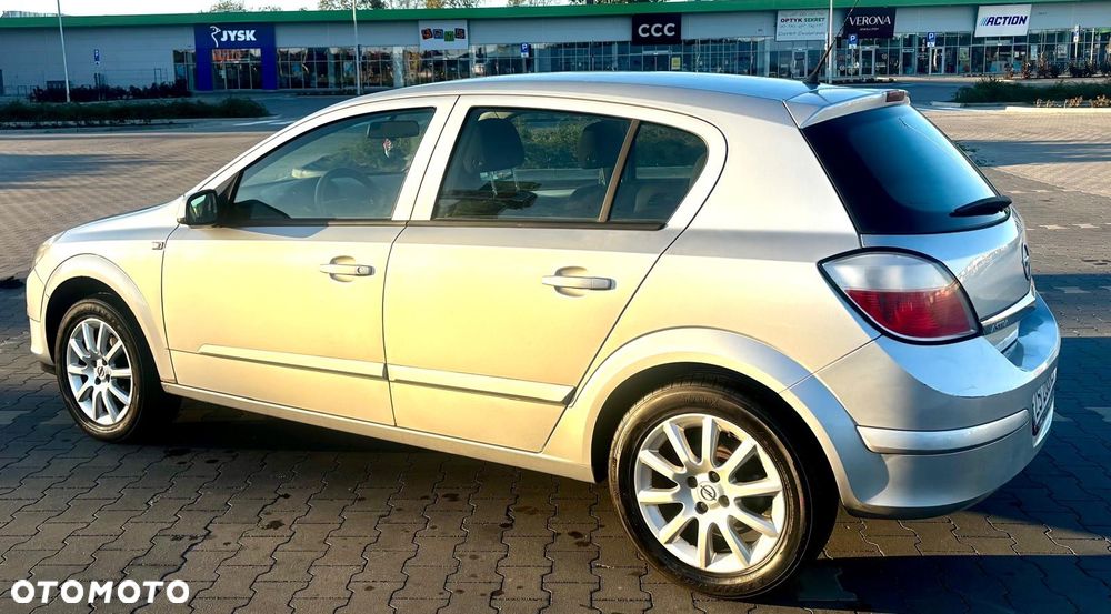 Opel Astra 1.6 Enjoy - 8