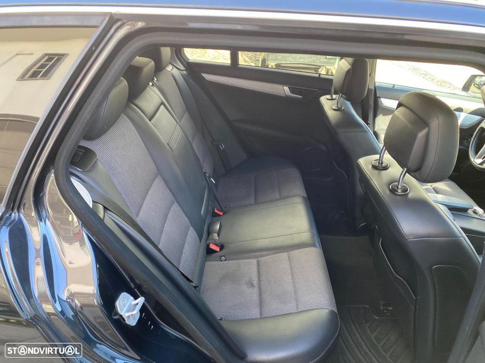Mercedes-Benz C 220 Station CDI DPF Auto BlueEFFICIENCY Avantgarde - 29