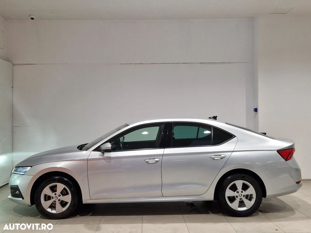 Skoda Octavia - 2
