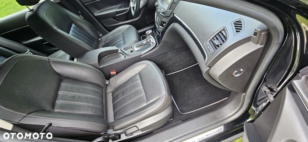 Opel Insignia - 23