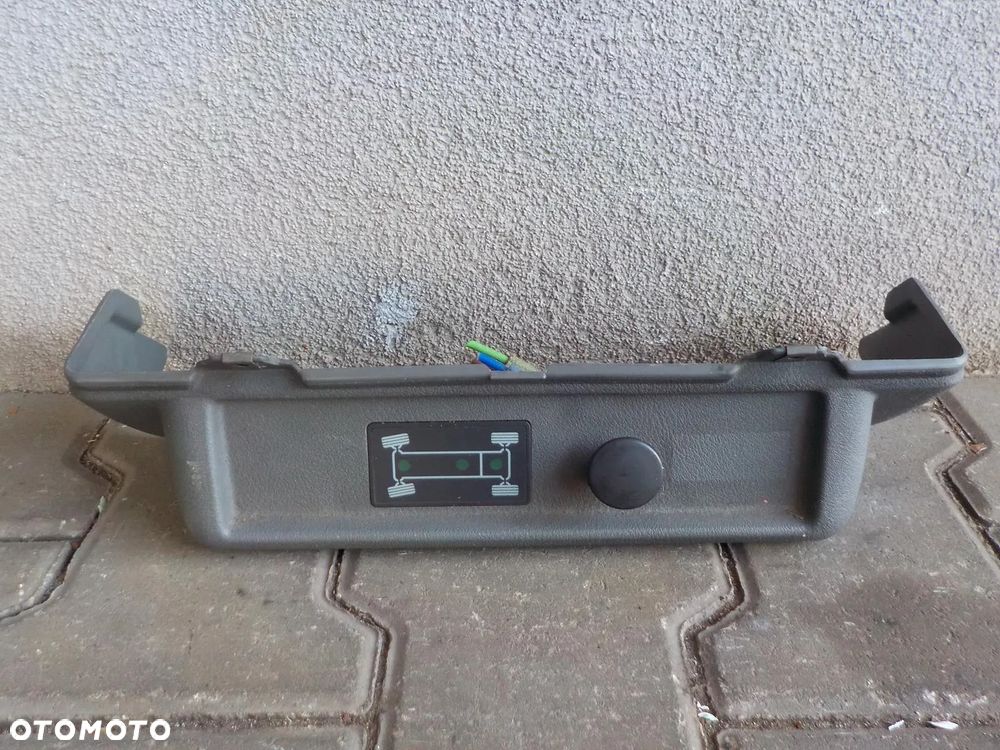 VW T4 4X4 SYNCRO WŁACZNIK PANEL BLOKADY MOSTU - 1