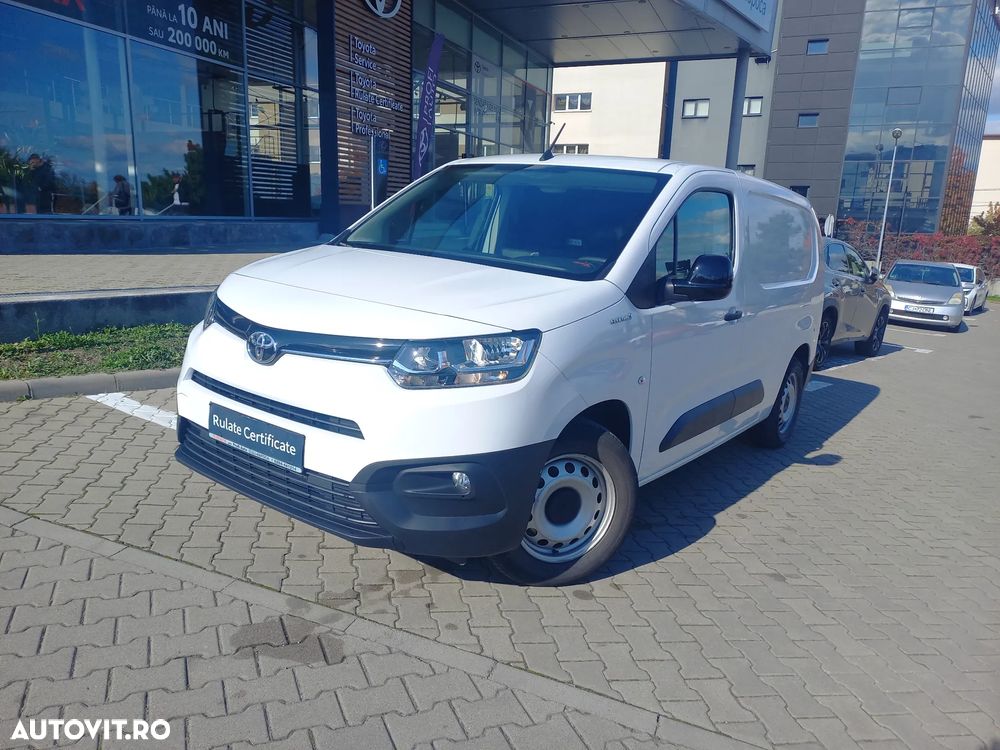 Toyota Proace - 1