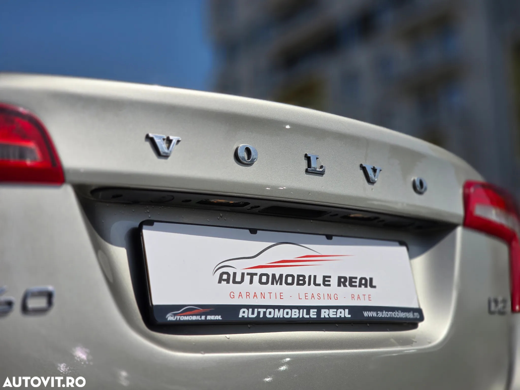 Volvo S60 D2 Momentum - 4