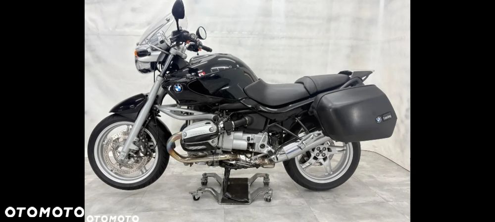 BMW R - 1