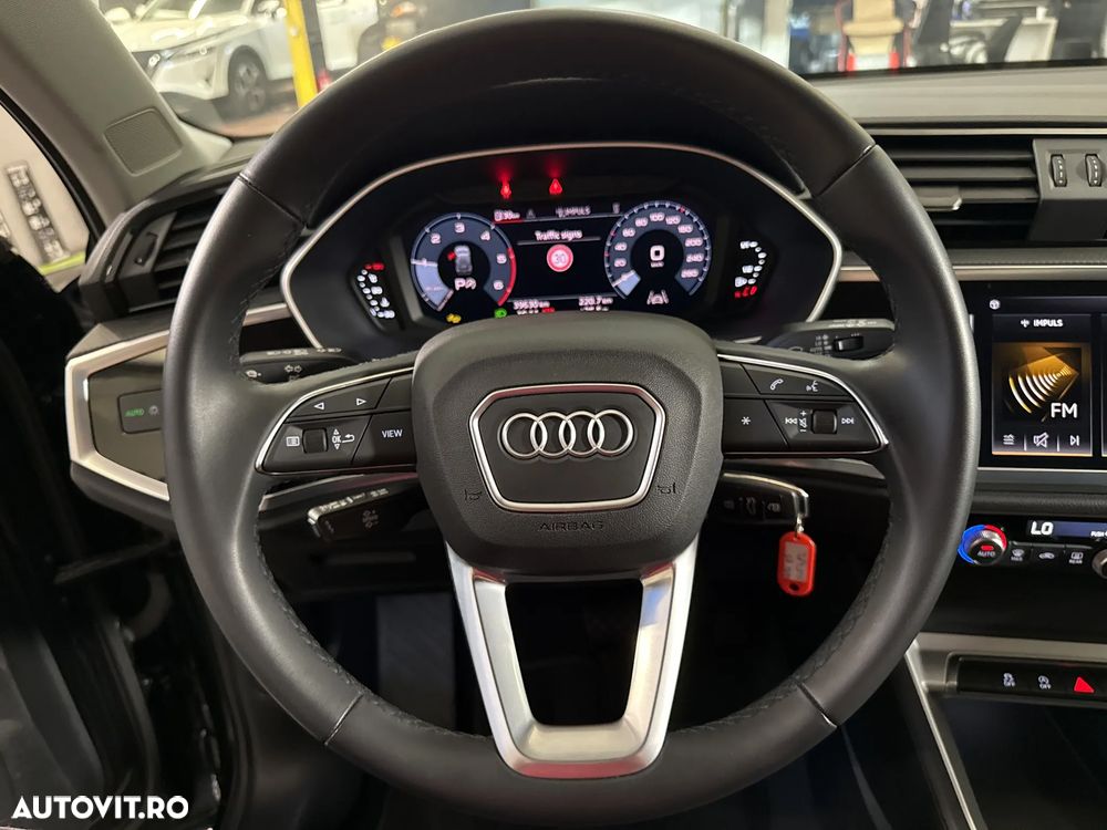 Audi Q3 - 17