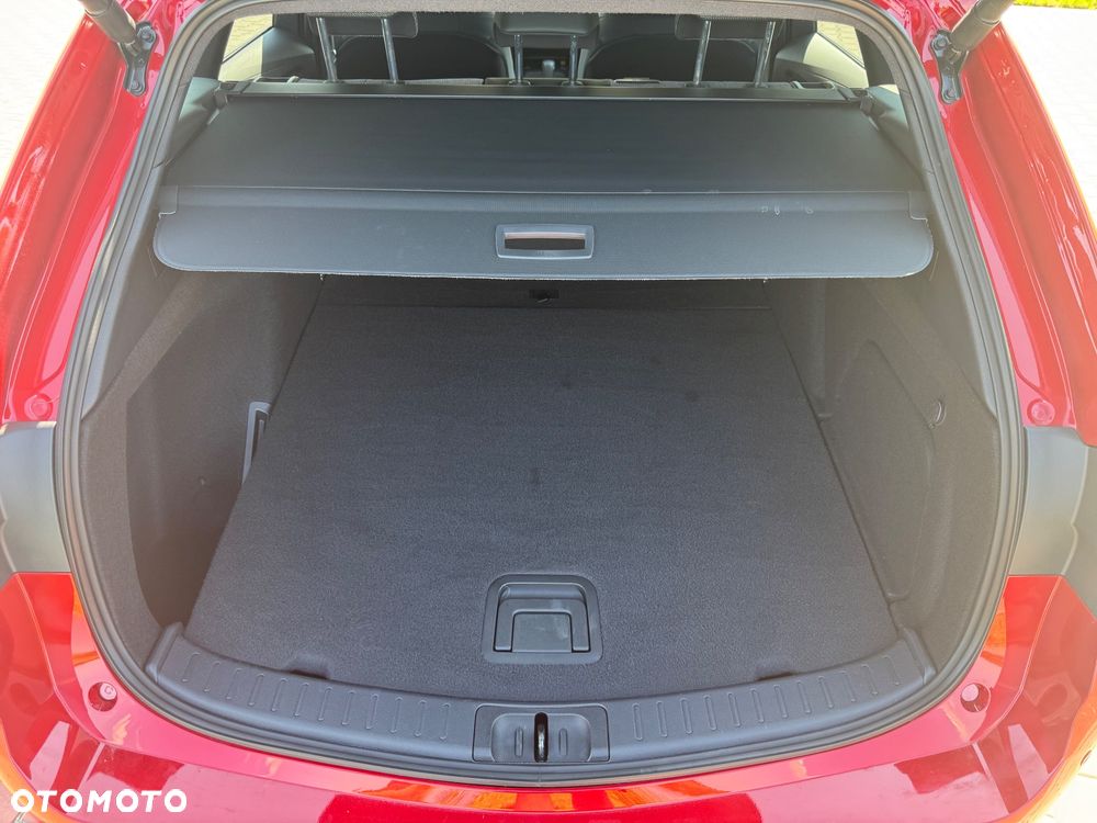 Toyota Corolla 2.0 Hybrid Executive - 19