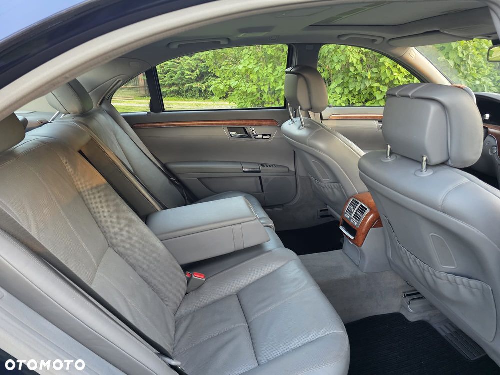 Mercedes-Benz Klasa S 500 4-Matic - 23