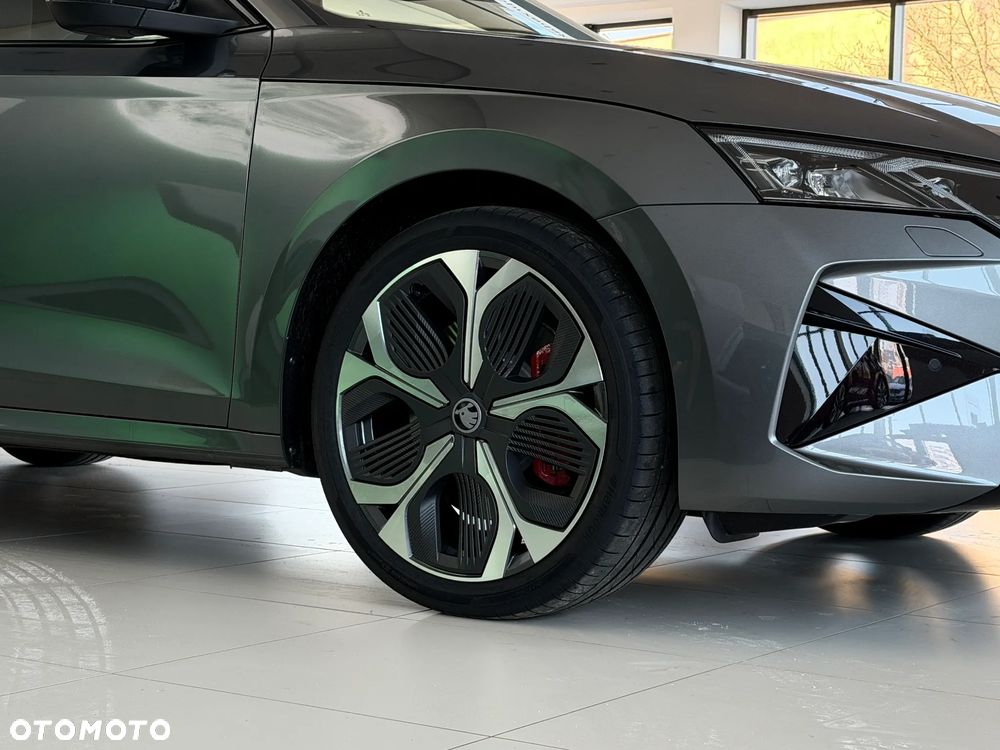 Skoda Octavia 2.0 TSI RS DSG - 10