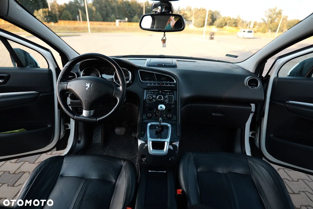 Peugeot 5008 2.0 HDi Premium + - 10