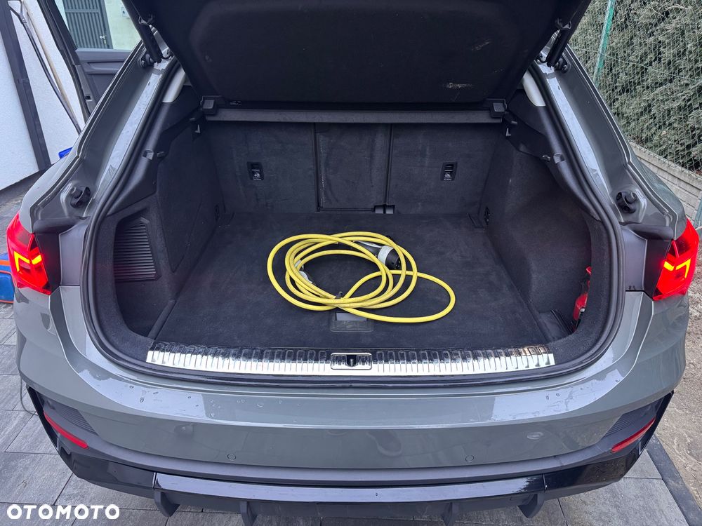 Audi Q3 Sportback 45 TFSIe S tronic S line - 9