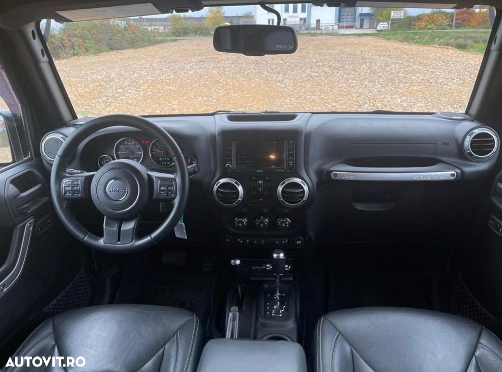 Jeep Wrangler Unlimited 3.6 Automatik Rubicon - 4