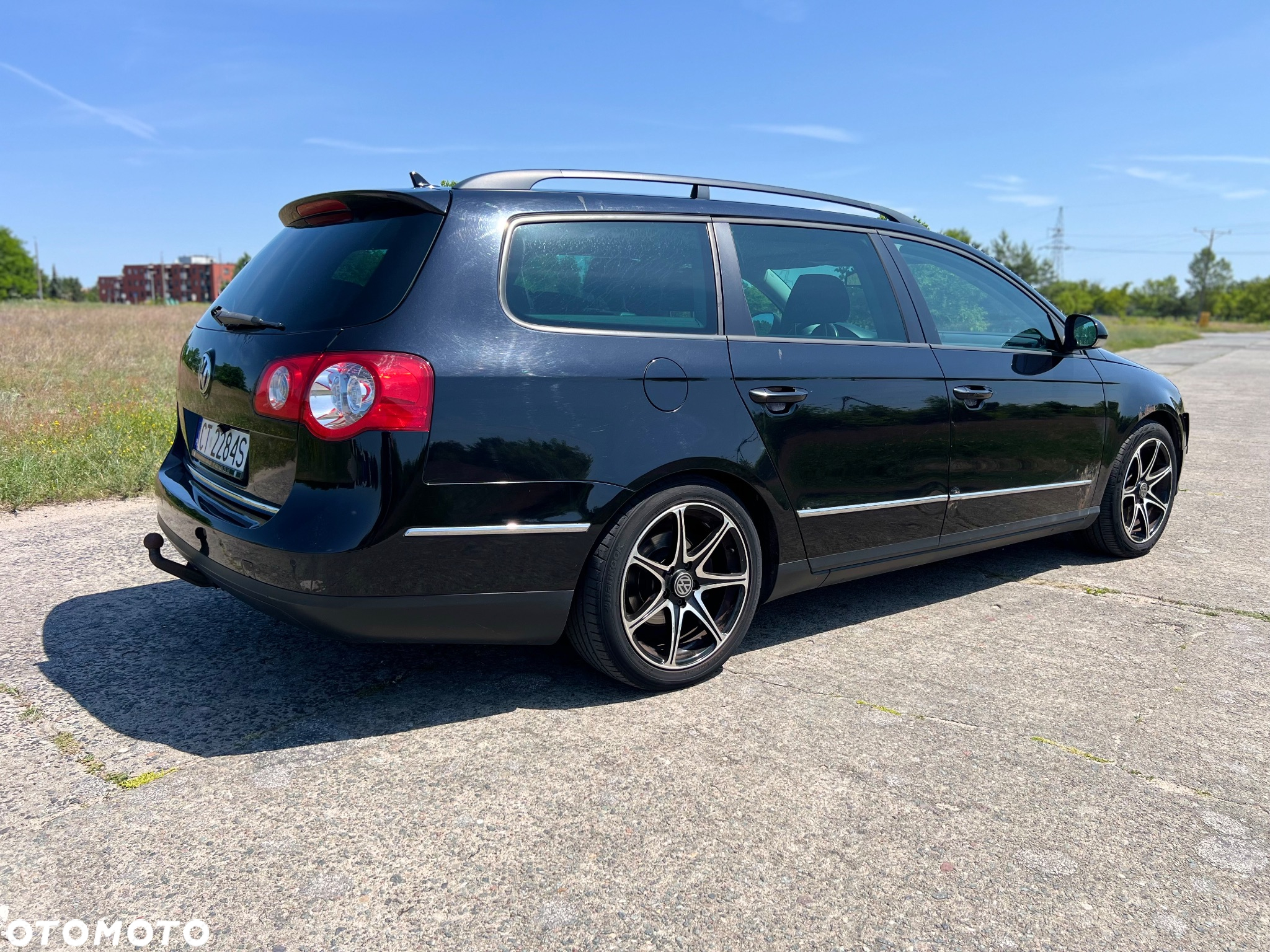 Volkswagen Passat 2.0 TDI DPF Highline DSG - 17