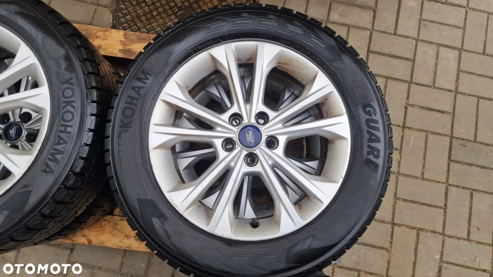 Ford Escape - 5