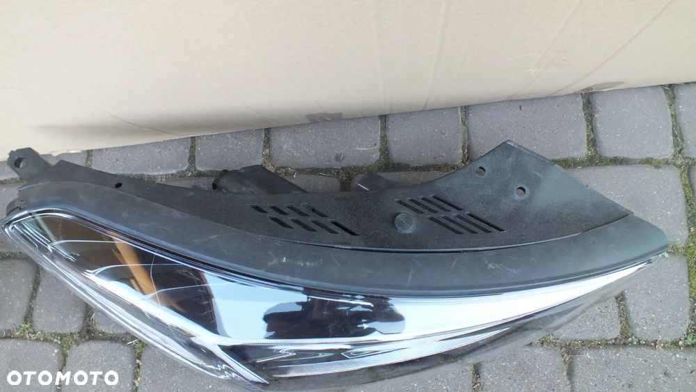 Lampa przednia prawa Fulled Hyundai Tucson IV Lift - 5