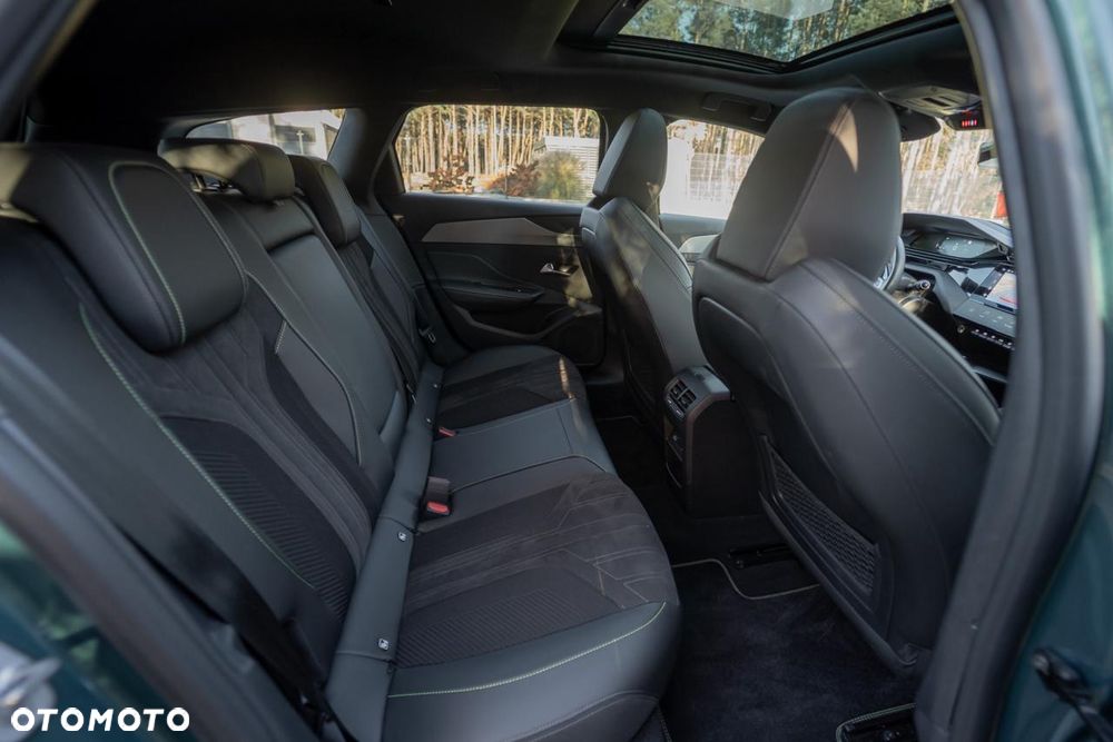 Peugeot 308 1.5 BlueHDi GT Exclusive S&S EAT8 - 33