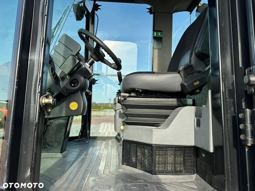 Caterpillar CS-563E - 26