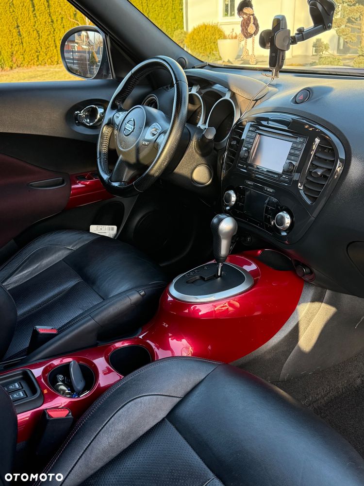 Nissan Juke 1.6 T Tekna 4x4 - 10