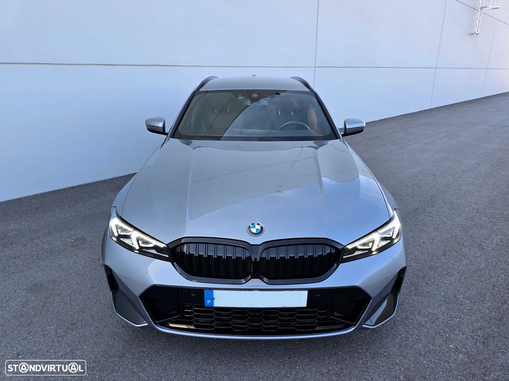 BMW 320 d Pack Desportivo M Auto - 4