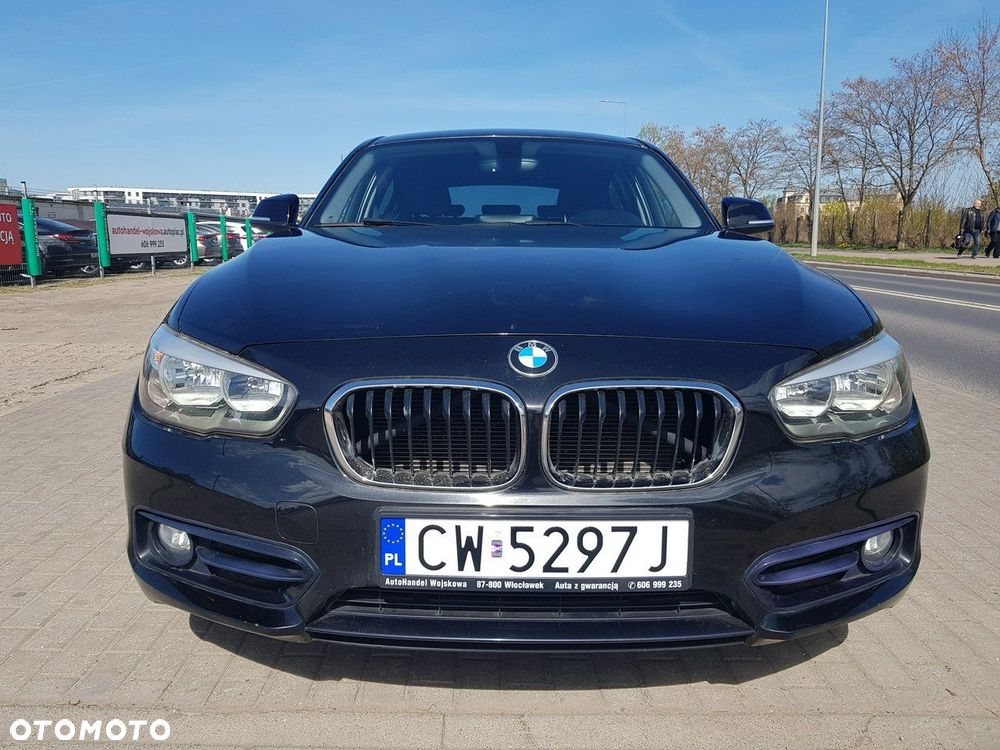 BMW Seria 1 118d Sport Line - 2