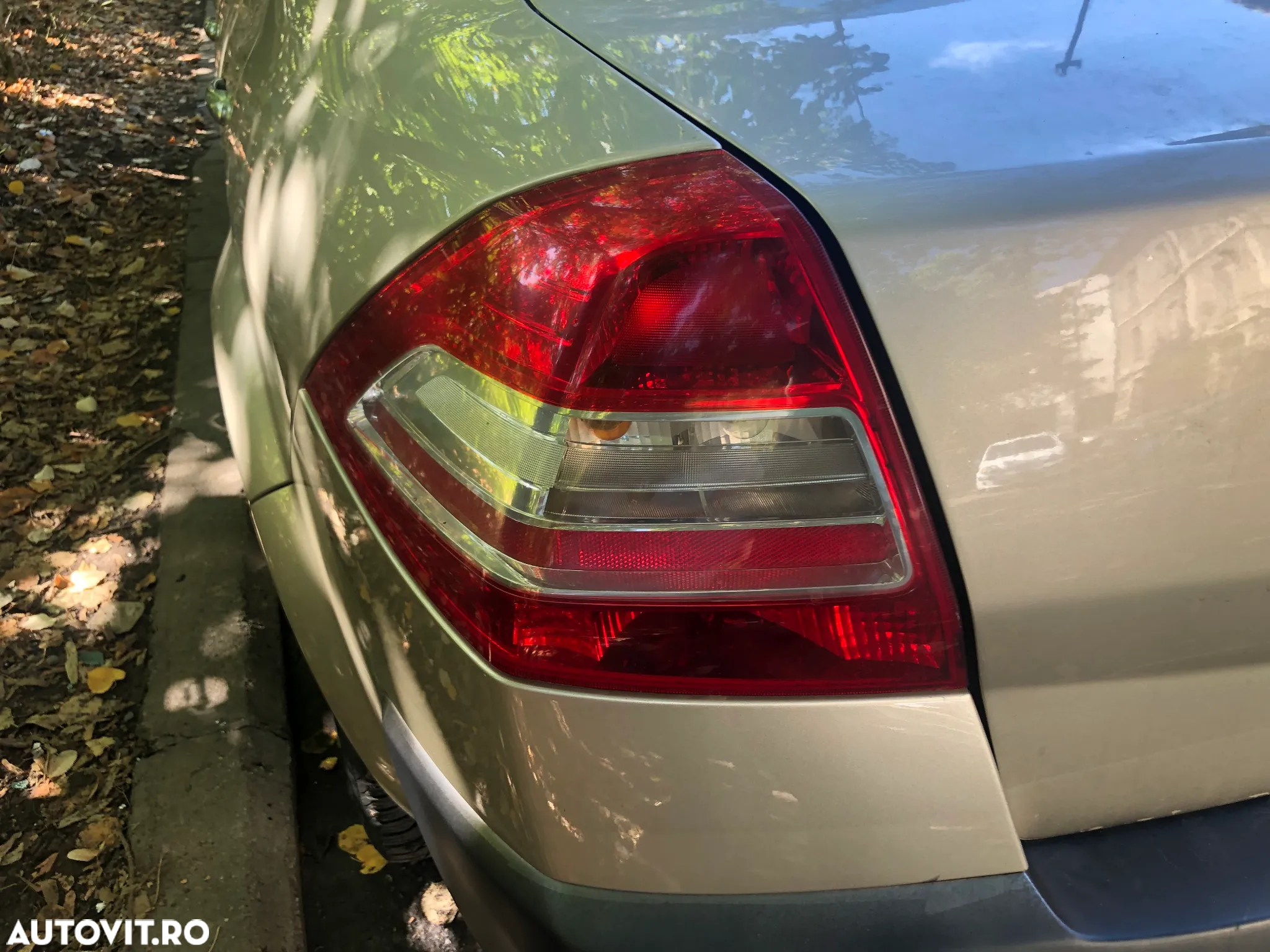 Stop stanga/Stop dreapta Renault Megane II facelift sedan 2008 - 10