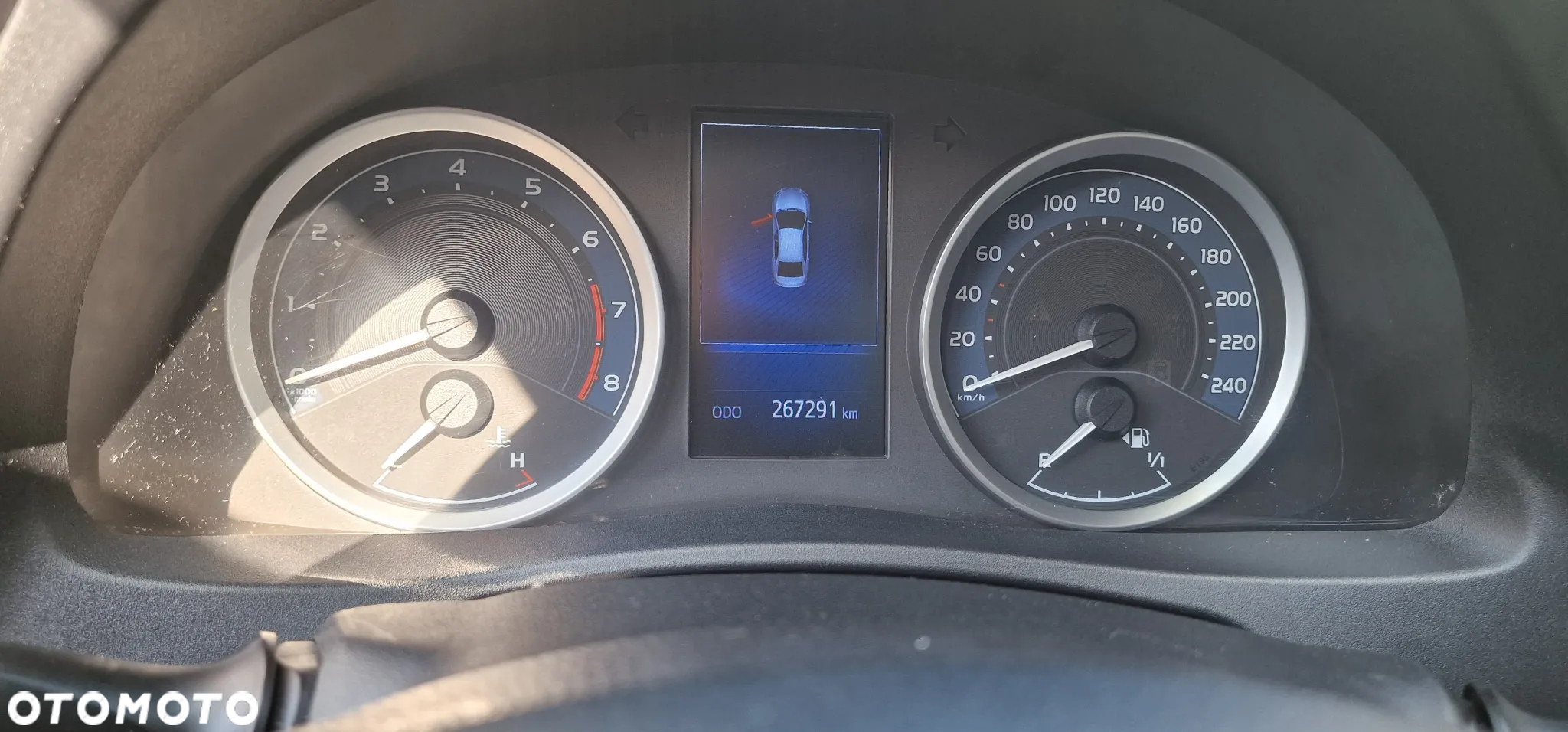 Toyota Corolla 1.6 Premium - 6