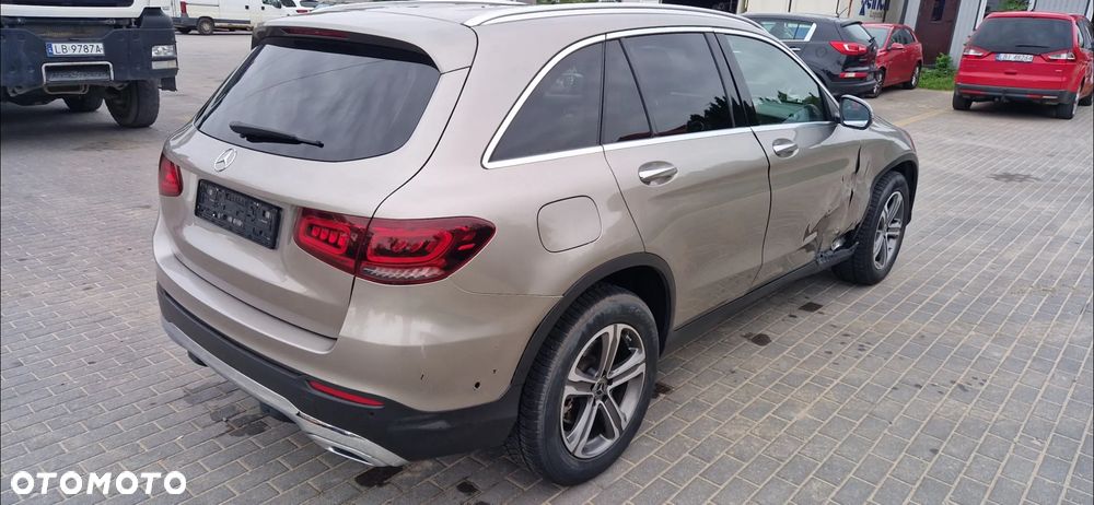 Mercedes-Benz GLC 220 d 4Matic 9G-TRONIC Exclusive - 6