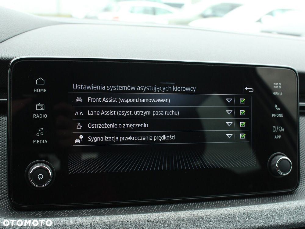 Skoda Scala 1.0 TSI Selection DSG - 29