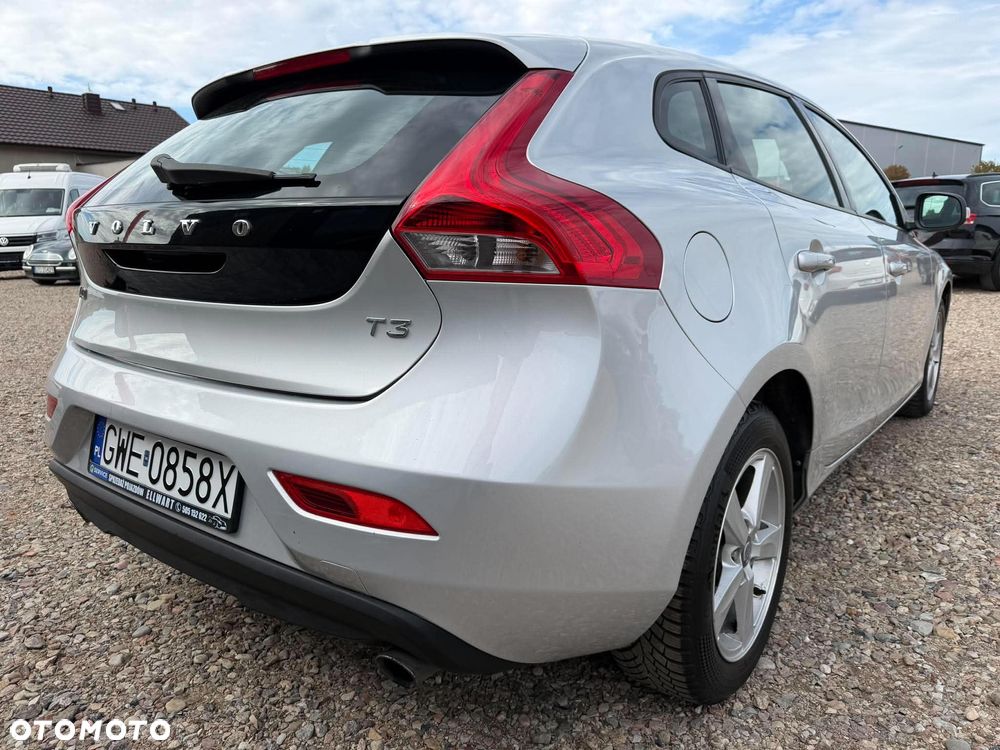 Volvo V40 T3 - 5